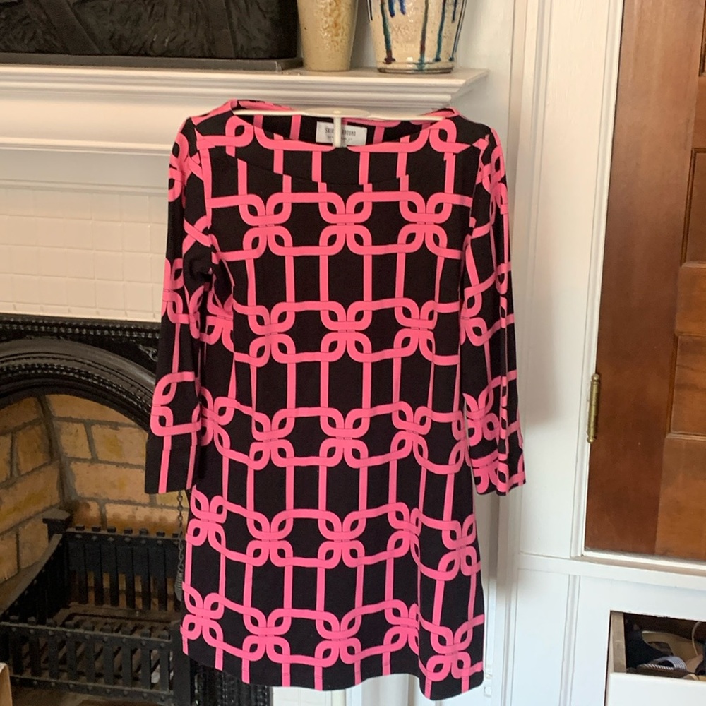 Skirtin Around 3/4 sleeve dress. Worn maybe once. Perfect condition